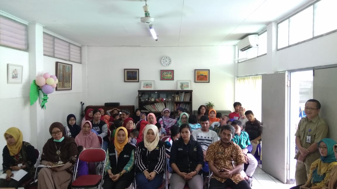 Read more about the article Program Pemberian  Bantuan kepada Anak Non Panti di Yayasan Sayap Ibu Cabang Jakarta